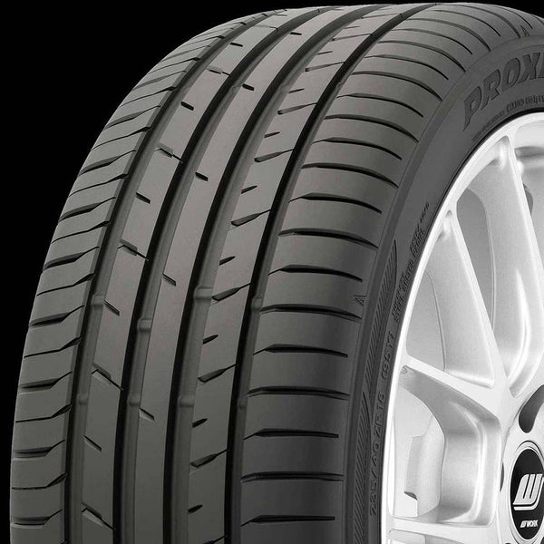 LLANTA 245/45ZR19 102Y PXSP TL TOYO